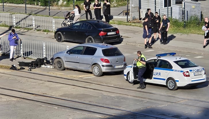 Шофьорът изчезнал от местопроизшествието, но по-късно се върнал