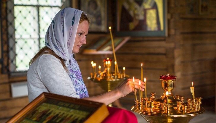Православните християни честват третото намиране на главата на свети Йоан Кръстител Православните християни честват третото намиране на главата на свети Йоан Кръстител