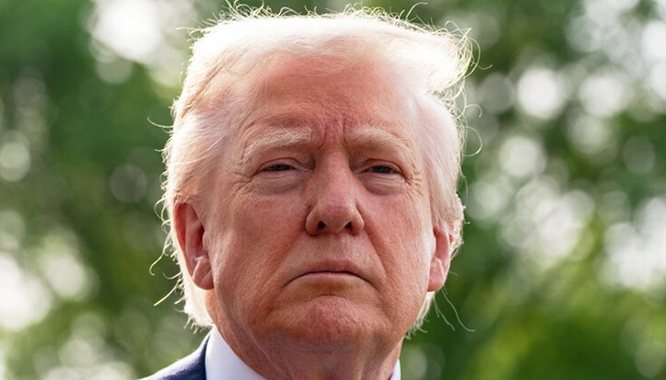 Американският президент определи разговора си с Путин като "много добър" и обяви, че двете страни могат сами да договорят условията