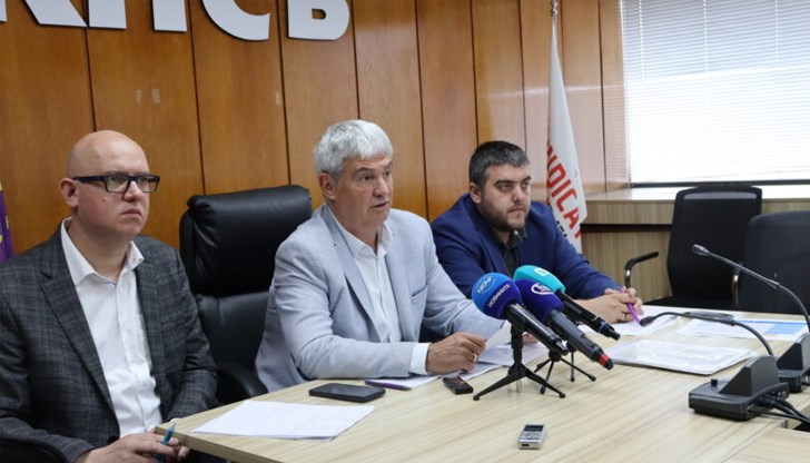 Пламен Димитров: Подготвят се протести в поне четири-пет сектора заради ниските възнаграждения Пламен Димитров: Подготвят се протести в поне четири-пет сектора заради ниските възнаграждения