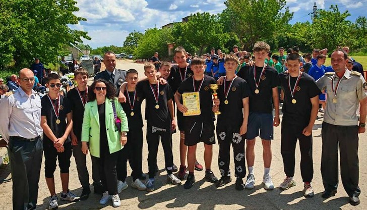 Отборът на русенската гимназия ще представя областта на републиканските състезания в Албена