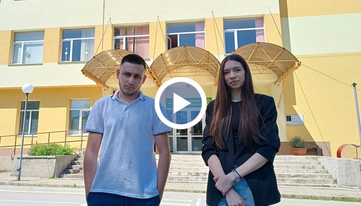 Виктория Мильовска и Антон Алексиев от Елена се класираха с отлични резултати на национални състезания по информационни технологии