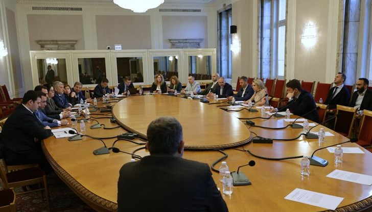 След две неуспешни заседания депутатите най-накрая събраха кворум в енергийната комисия