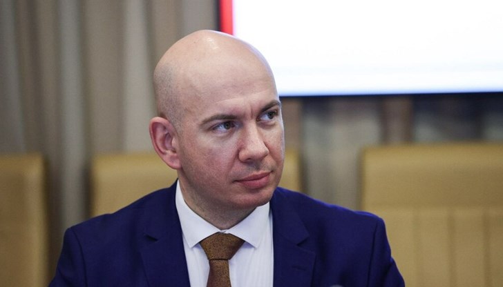 Евробюрократите гледат само личните си интереси Евробюрократите гледат само личните си интереси