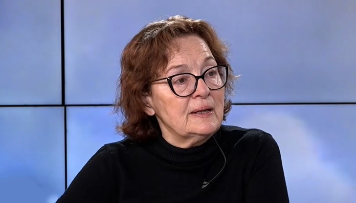 Политологът коментира изявлението за счупения F-16 като голям гаф на президента Политологът коментира изявлението за счупения F-16 като голям гаф на президента