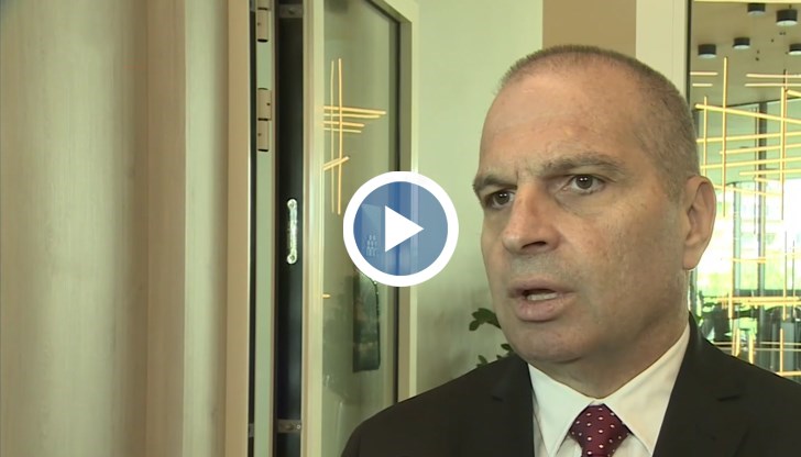 Налага се да се да премахнат ненужни документи и ненужна бюрокрация, заяви Гроздан Караджов