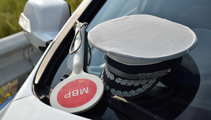 Полицаи хванаха 20-годишния младеж да шофира след употреба на канабисБързо