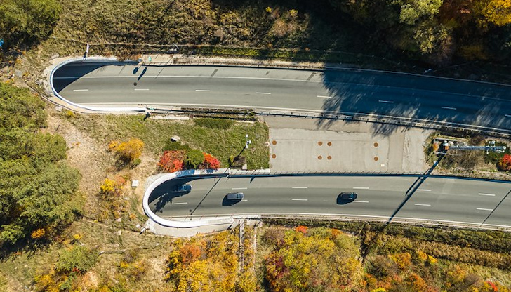 Ограниченията са в района на тунелите Топли дол и Правешки