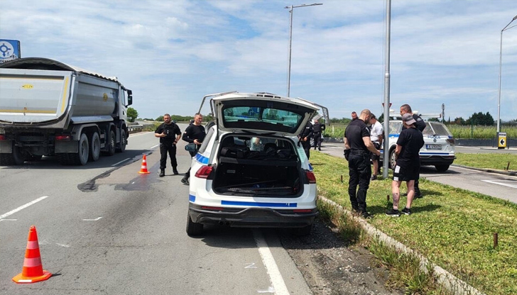 Четирима созополчани пътували с колата, двама от мъжете признали, че