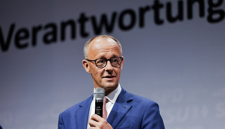 Лидерът на консерваторите бе избран на втори турФридрих Мерц е