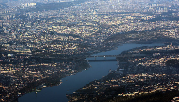 Сеизмолог успокоява: Всичко е нормално, няма нужда да бягамеНово земетресение