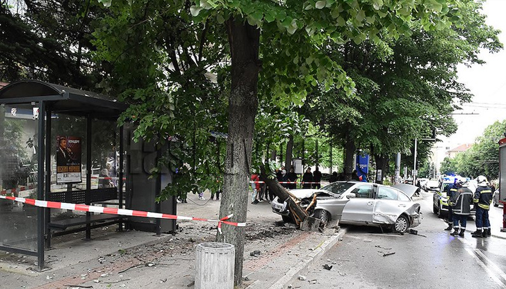 На косъм от трагедия остана инцидентът на булевард Раковски19-годишна шофьорка