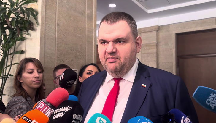 Лидерът на ДПС – Ново начало остро критикува управляващите, че