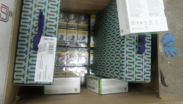 Тайниците са били разкрити с рентген при проверка на микробус