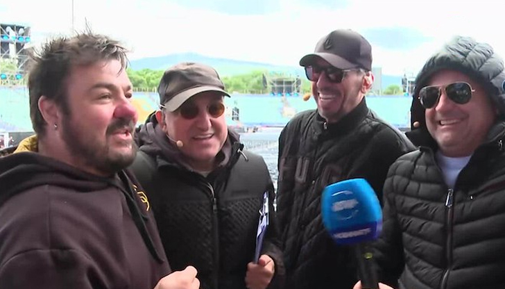 1500 души монтират сцената за финала на КапкитеБроени часове остават