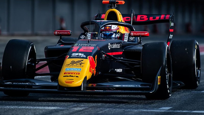 Българският пилот е в ТОП 3 в спринта на ИмолаНикола