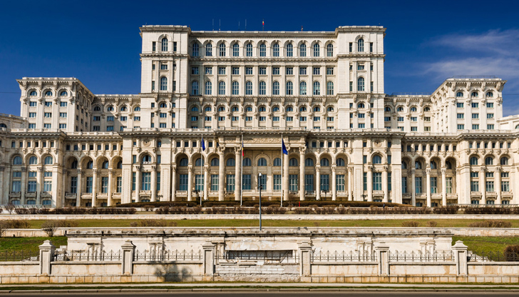 Формацията вече е загубила една трета от депутатите си в