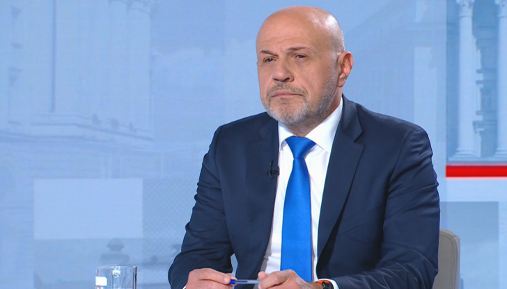 Вицепремиерът: Нужни са 10 индустриални зони за привличане на скъпи