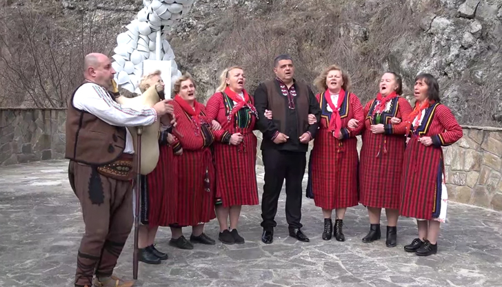 След успеха на песента за Доналд Тръмп, Валентин Черпоков предлага