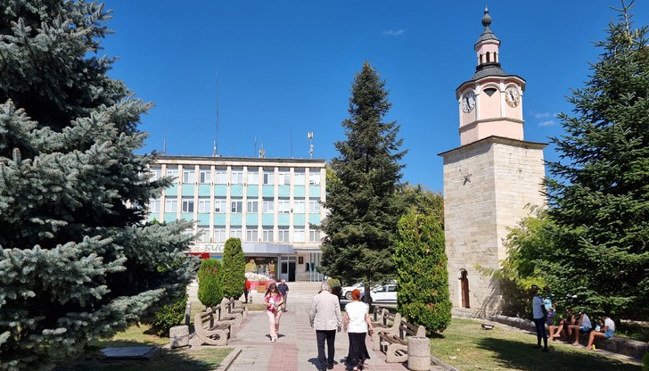 БЕСКУ намали загубата си от 50 хиляди на под 4