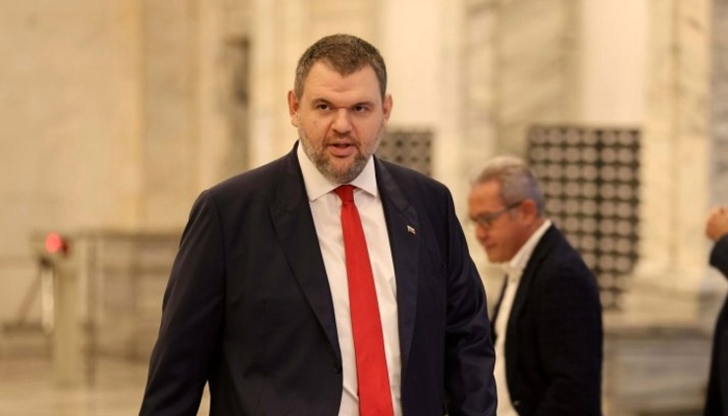 Лидерът на ДПС – Ново начало призова да се преструваме,