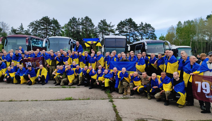 Очаква се тридневно прекратяване на огъня между двете страни от