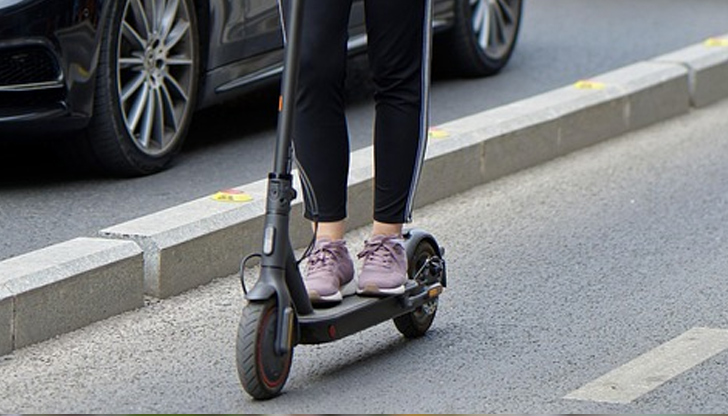 Най-честите нарушения са, че ги карат по платното за движениеСДВР