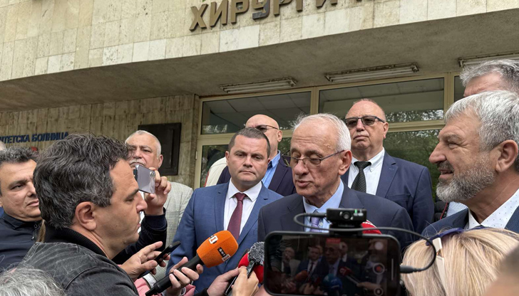 Министърът на здравеопазването посети Университетска болница Канев и се срещна