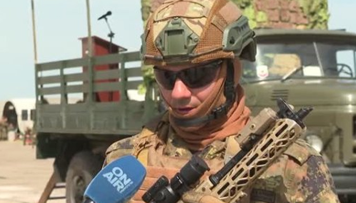 Оператор-сапьорът от специалните сили ще участва в парада за Деня