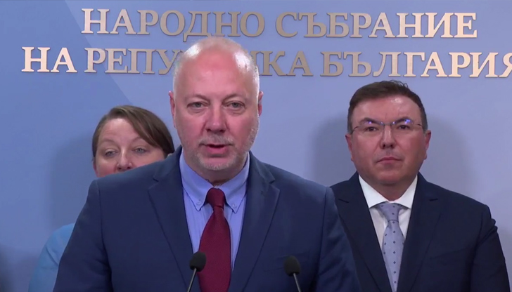 Документът потвърждава ангажимента на изпълнителната власт и БНБ за присъединяване