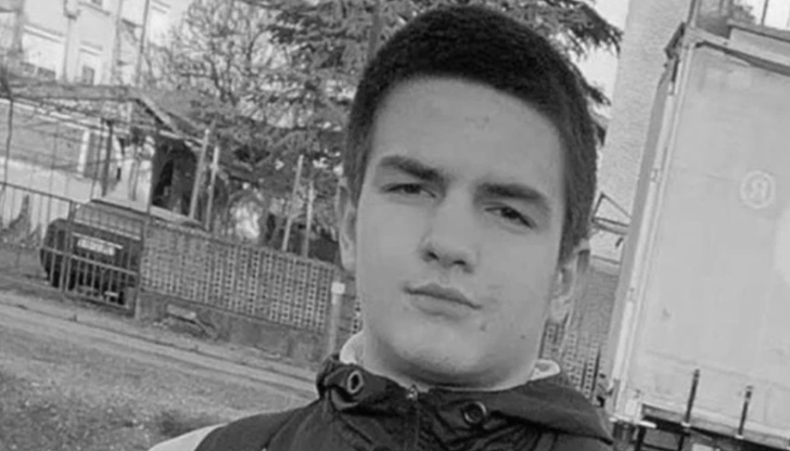 Младежът сам е сложил край на живота сиТрагедия разтърси Нова