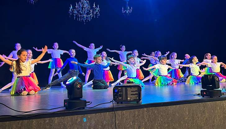 Над 5000 лева в награди и четиринайсети годишен спектакъл на