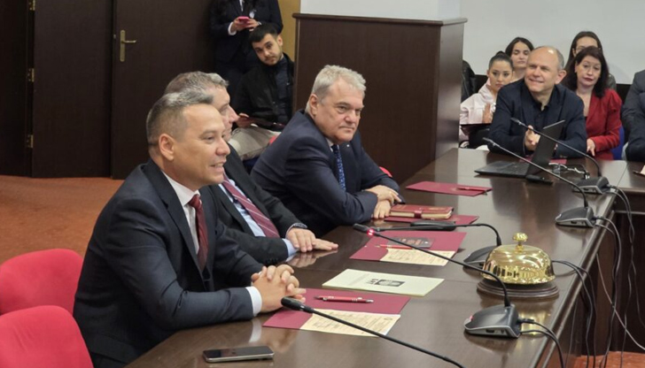 Над 120 000 млади хора до 30 години са с