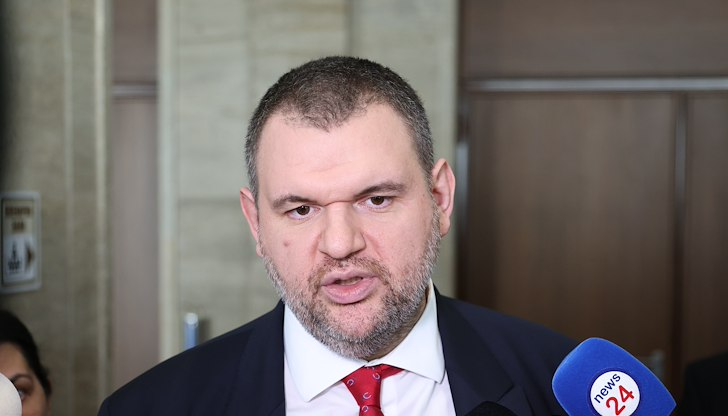 Съпредседателят на ДПС настоява свръхпечалбата да се превърне в по-евтини