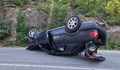 19-годишен шофьор преобърна Audi край Смолян