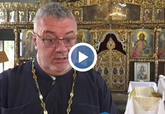 Отец Николай Може и с ягоди да почетем починалите Българите