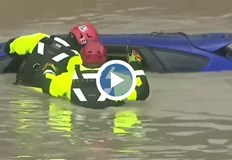 Спасителни екипи продължават издирването на изчезнали хора след катастрофалните валежи