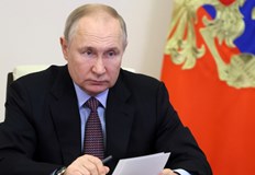 Руският президент иска избавяне от вулгарни и механични чуждестранни заемки