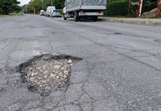 Жители на Дружба Над тридесет години не правен основен ремонт