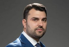 Българските училища в окупираните територии са затворени заяви министърът на