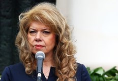 Властта да спре повишаването на цените вместо да воюва с