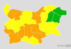 НИМХ обяви оранжев код в девет области включително РусеИзключително горещо