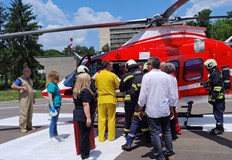 Въздушната линейка летя към болница в София за специализирана реанимация