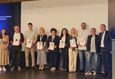 Отличието беше връчено по време на XXIV Национален конгрес по