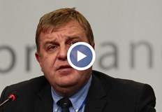 Бившият военен министър критикува решението на НАТО като налагано от