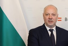 Премиерът коментира от Виена случая с починалия след полицейски арест