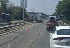 Инцидентът е станал преди минутиКатастрофа стана преди минути на булевард