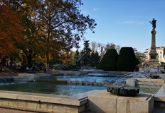 Планират цялостен ремонт с нова водна светлинна и музикална атракцияГолемият