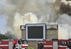 Четири екипа на пожарната се бориха с пламъците няма пострадалиКазино
