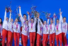 Грациите триумфираха с пет обръча и завършиха първенството с шест